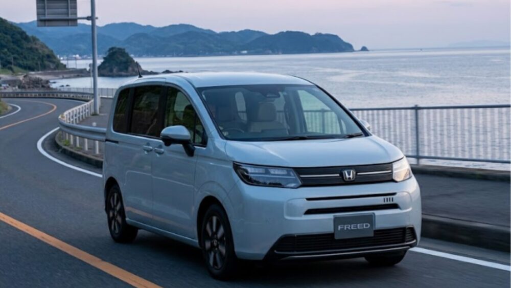 フリードの評価は辛口？新型の欠点と購入前の注意点