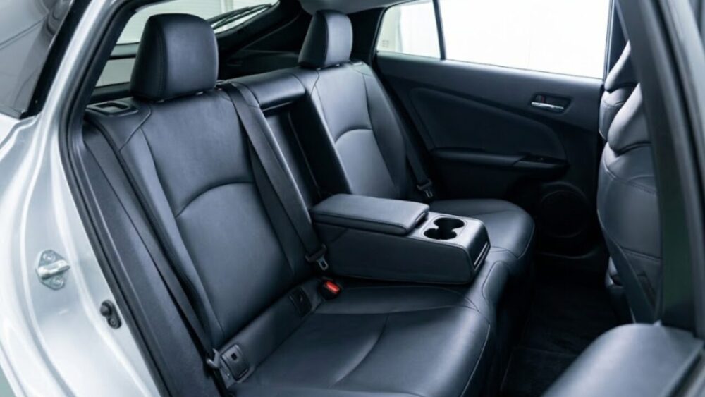 4人乗りと5人乗りに要注意