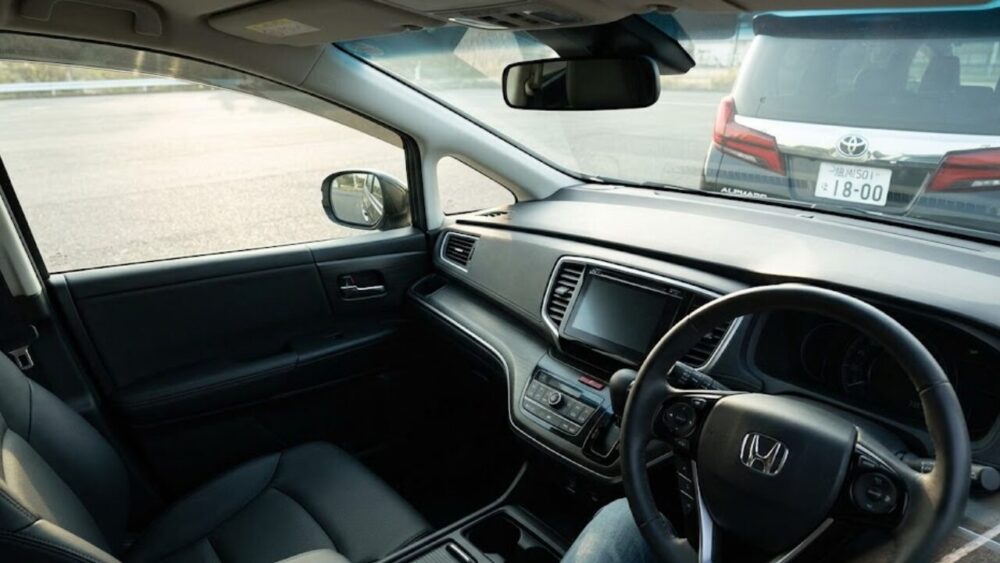 特有のプロポーションがもたらす違和感