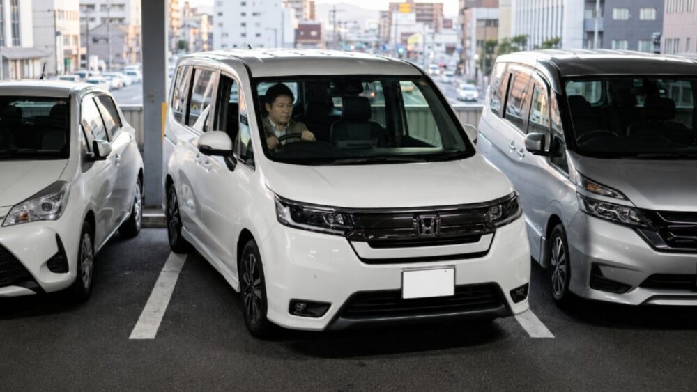 新型ステップワゴンスパーダのダサい噂